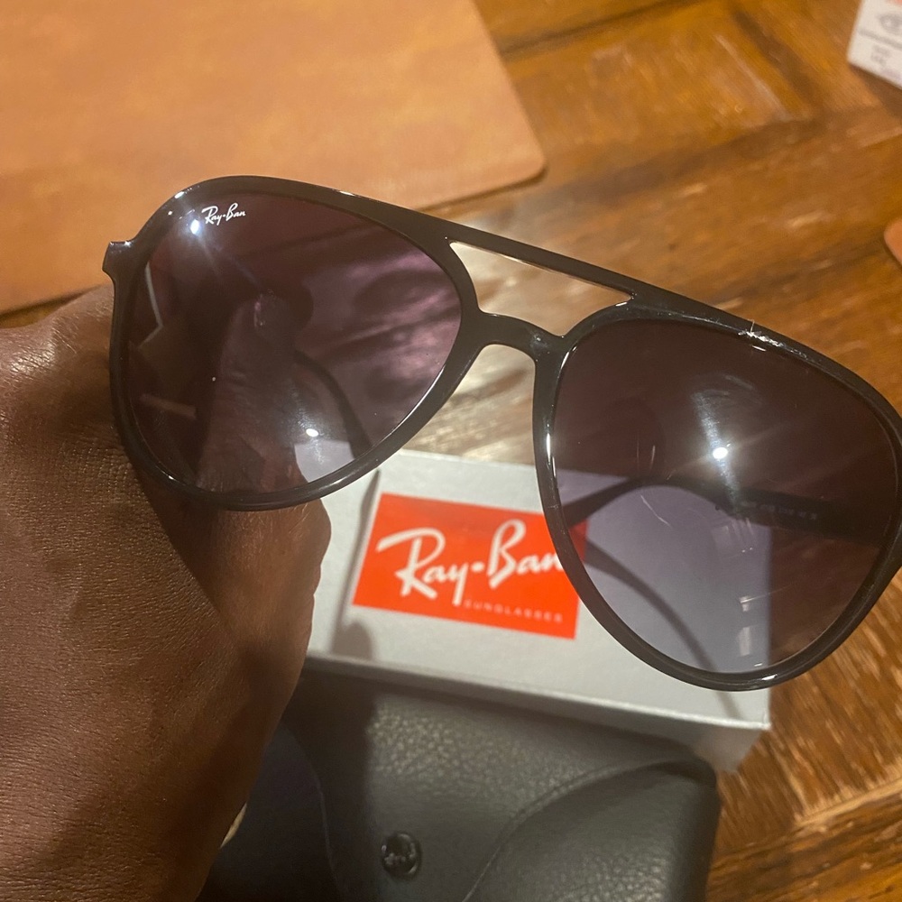 Ray-Ban Dark Aviator Sunglasses